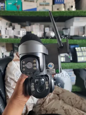 Camera Ya 15mp Zenye Lenzi Tatu Kali