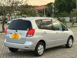 Toyota Corolla Spacio 2006 Silver