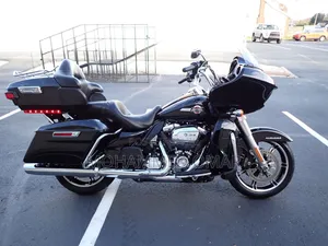 Harley-Davidson Touring 2023 Black