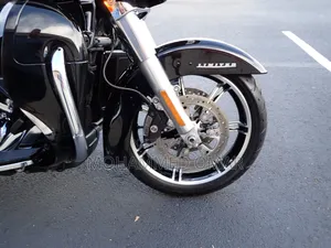 Harley-Davidson Touring 2023 Black