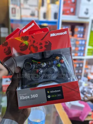 Wired Microsoft Xbox 360 Controller for Windows PCS and Xbox 360