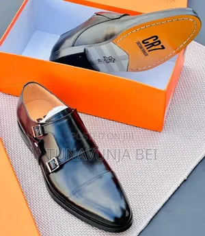 Classic Men Moccains / Pure Leather