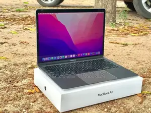 New Laptop Apple MacBook Air 2020 M1 8GB Apple M1 SSD 256GB