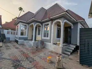4bdrm House in Saku Ilulu, Temeke for sale
