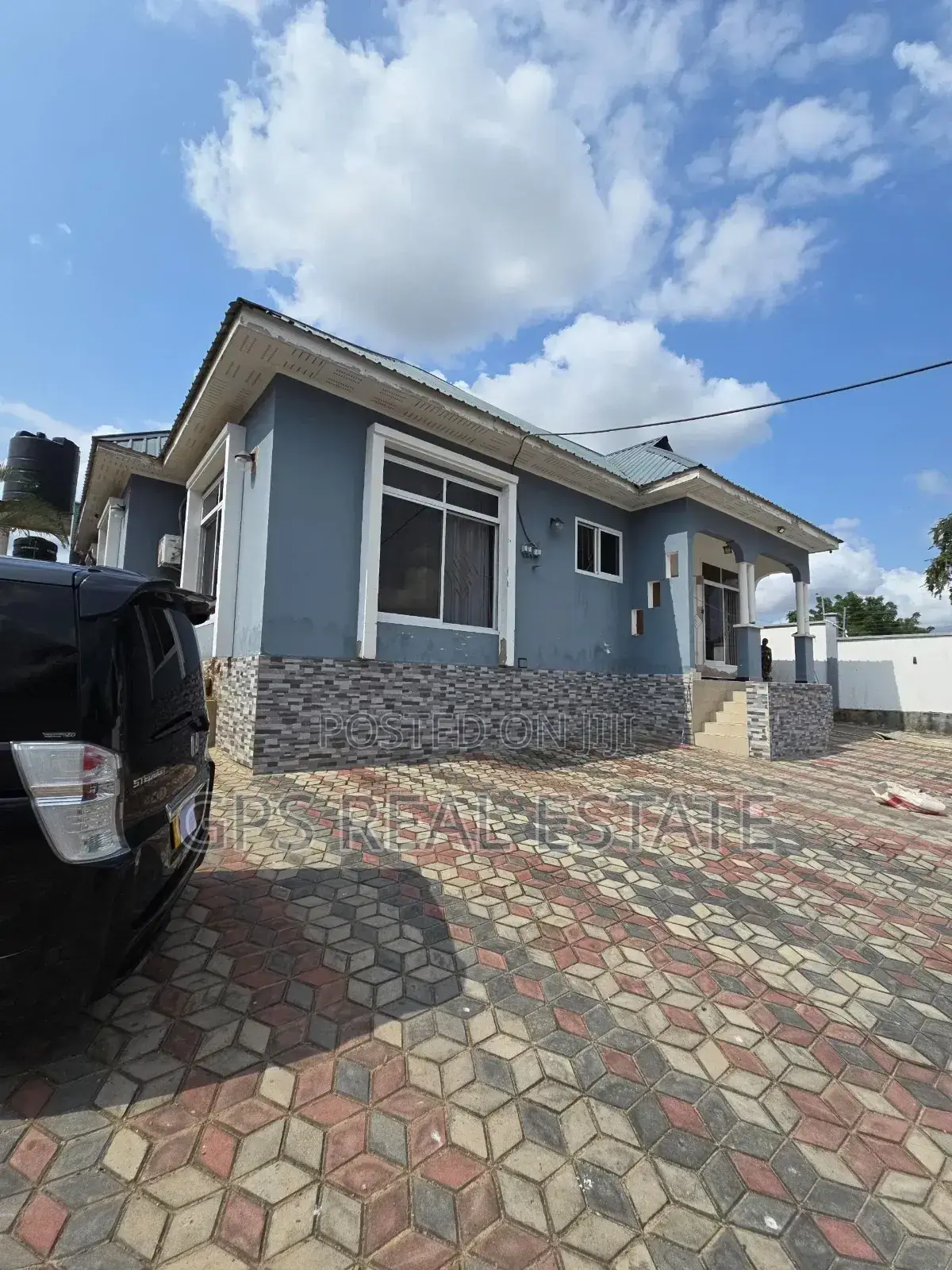 3bdrm House in Kimara Mwisho, Kinondoni for sale