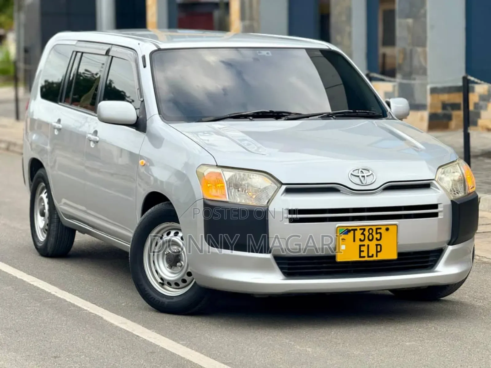 Toyota Probox 2014 Silver