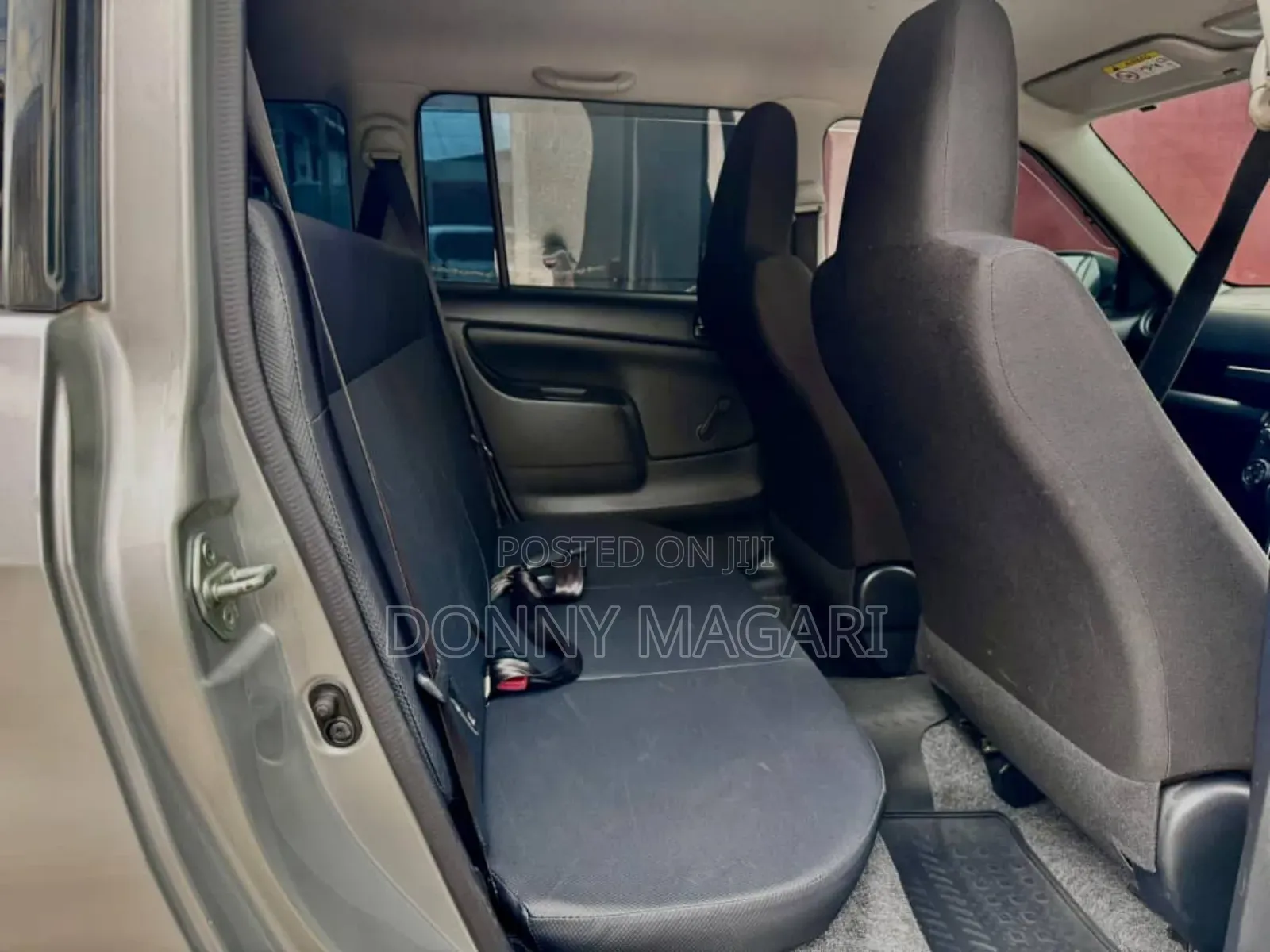 Toyota Probox 2014 Silver
