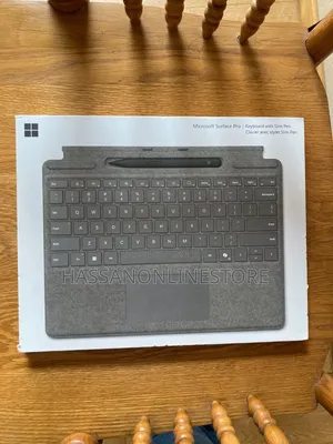 Microsoft Surface Pro 8, 9, 10, 11 Keyboard With Slim Pen 2