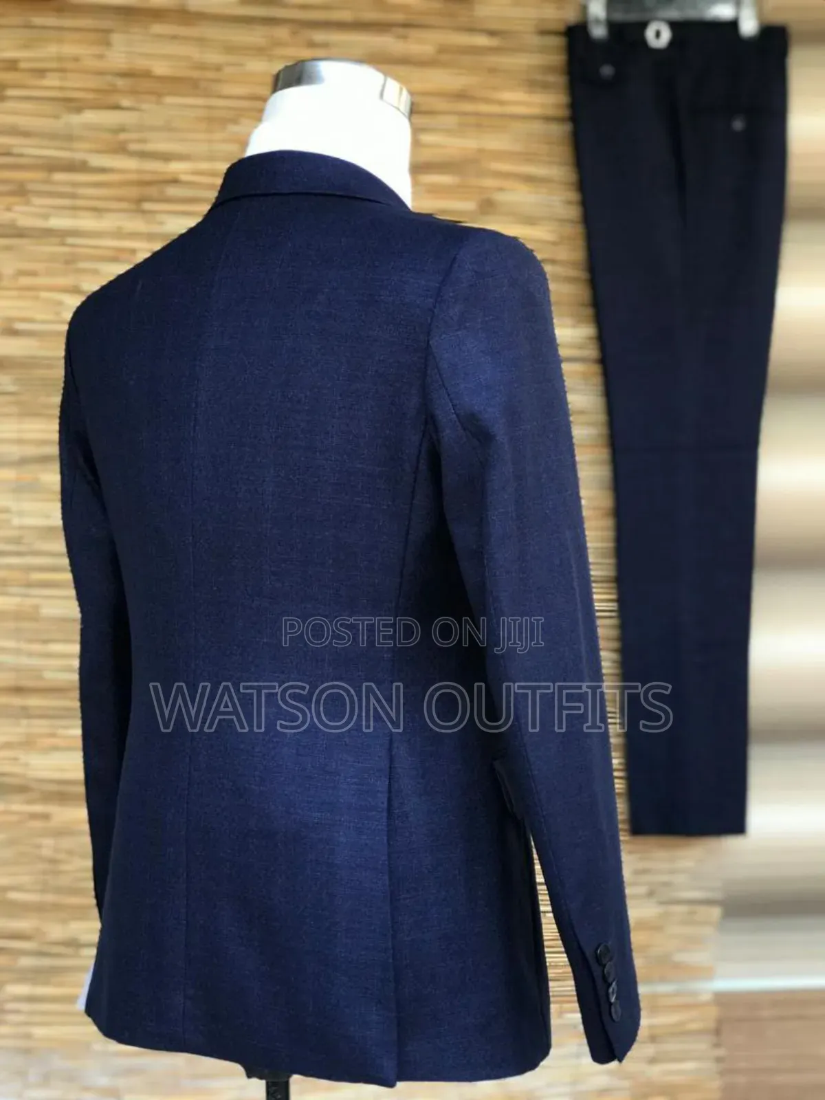Suti Official Na Stylish Ya Rangi Kali