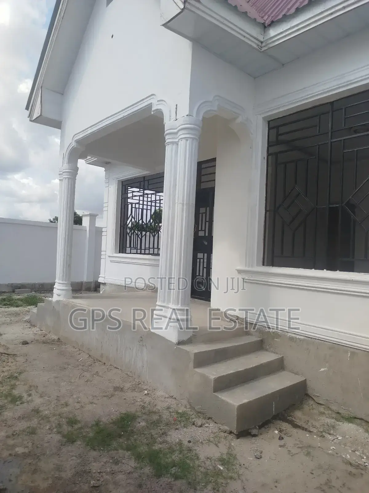 3bdrm House in Ungindoni Kisaranga, Kigamboni for sale