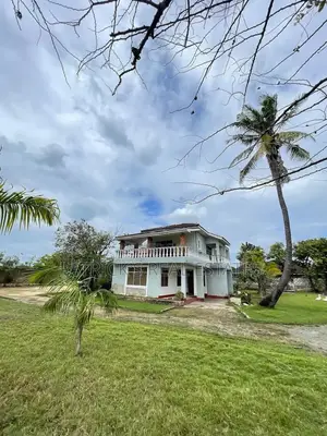 8bdrm House in Patricks Real Estate, Mbezi Beach for sale