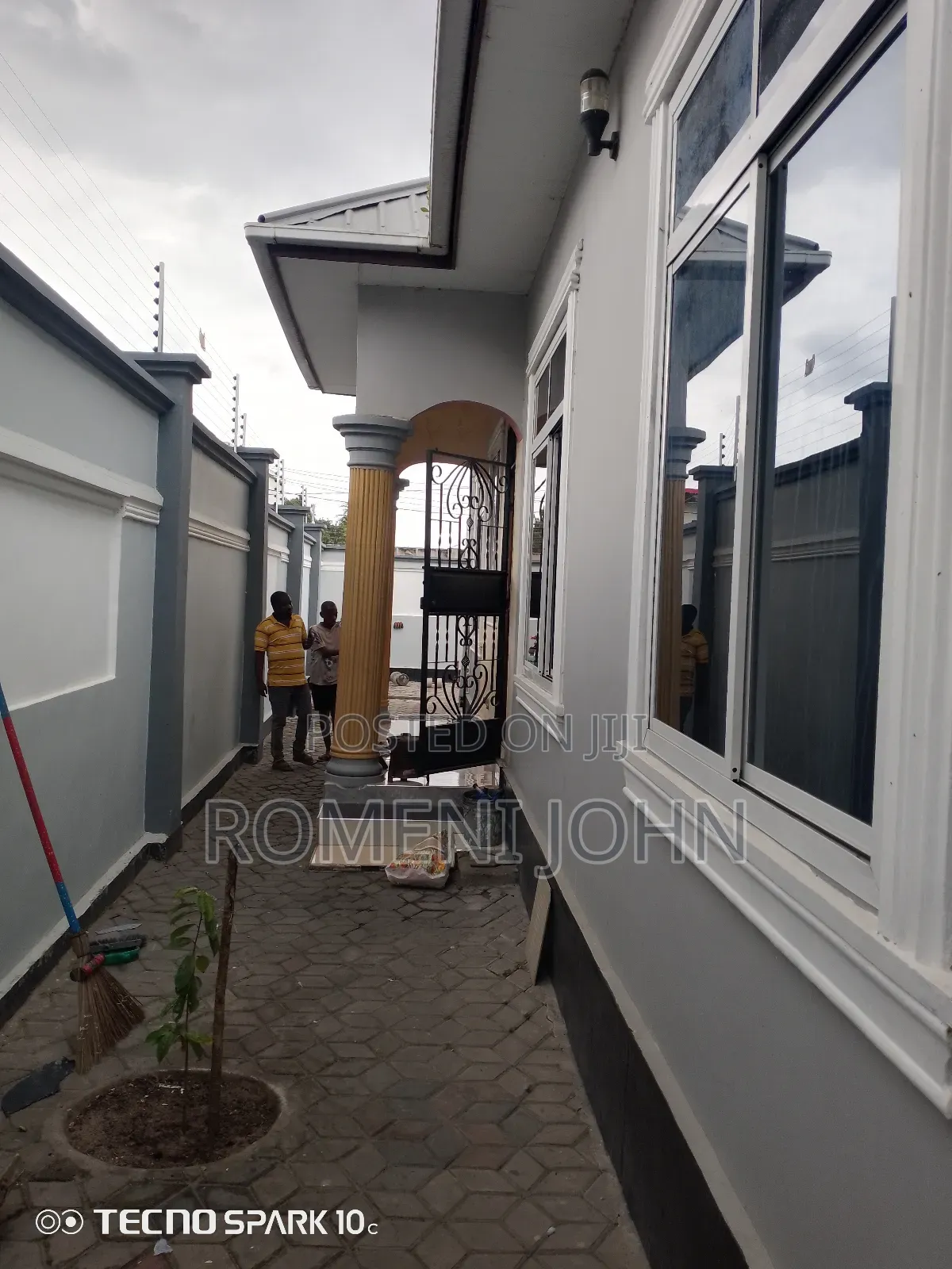 3bdrm House in Tanzania Daresalaam, Ilala for sale