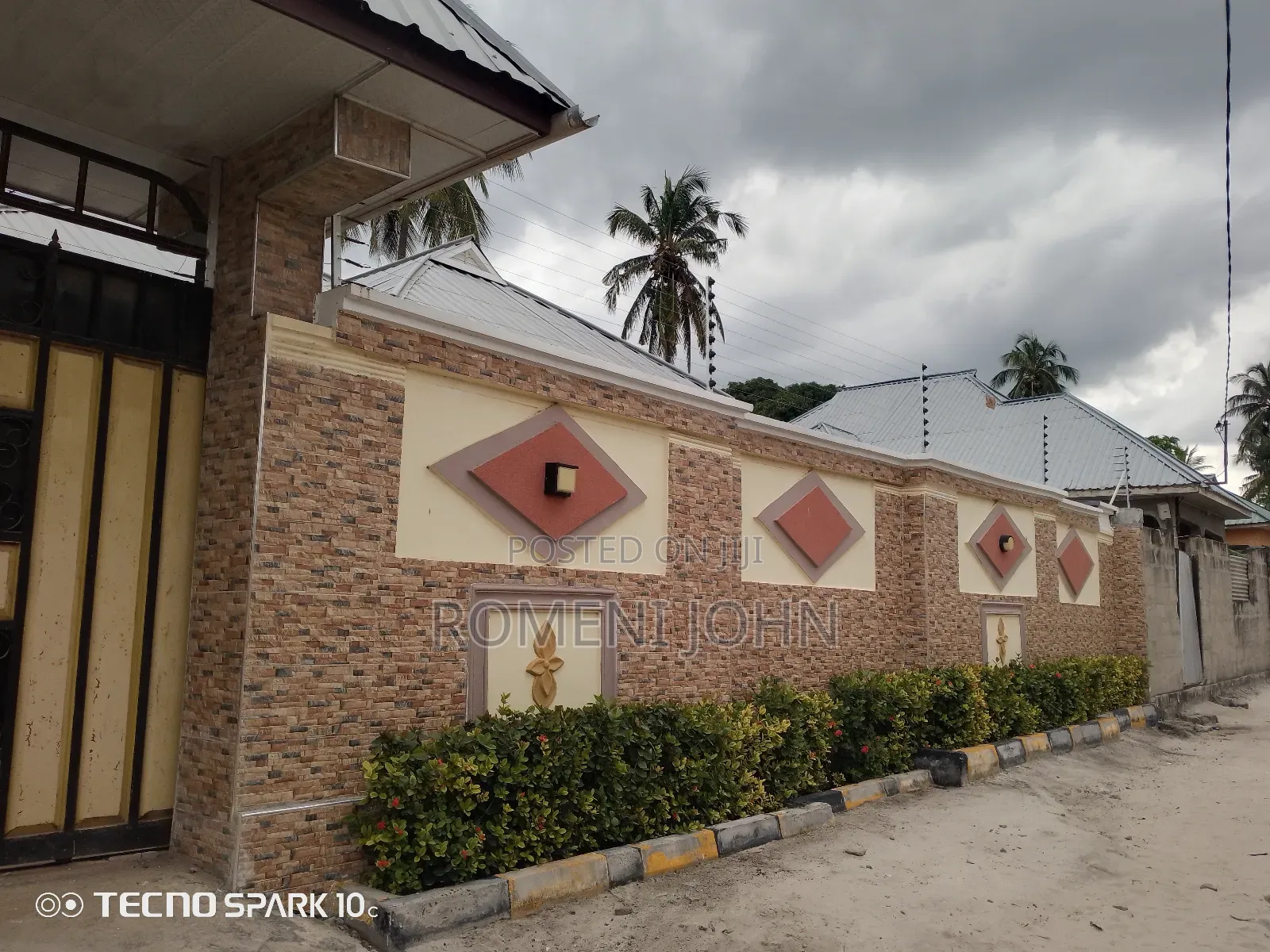 3bdrm House in Tanzania Daresalaam, Ilala for sale