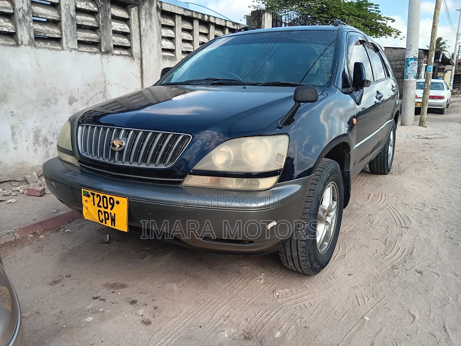 Toyota Harrier 2004 Blue