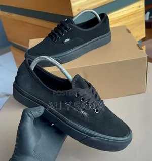 Men's Sneakers Vans Material Leather