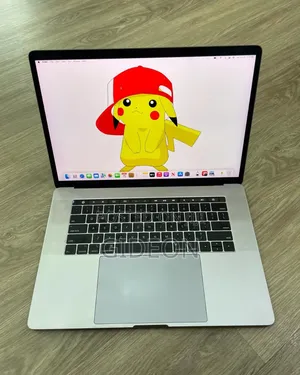 Laptop Apple MacBook Pro 2018 32GB Intel Core I9 SSD 512GB