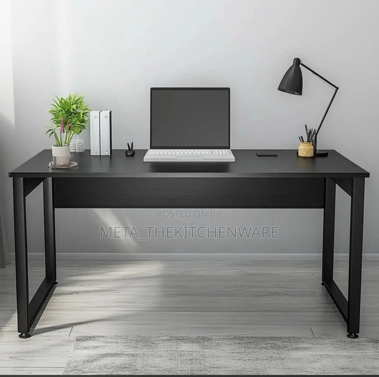 Modern Computer/Desktop Table 120cm