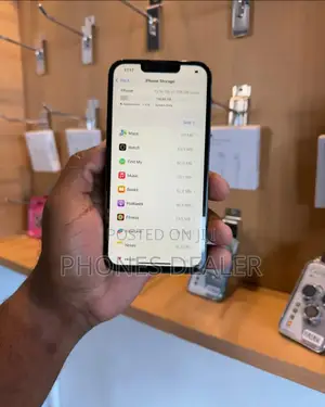 Apple iPhone 13 128 GB Black
