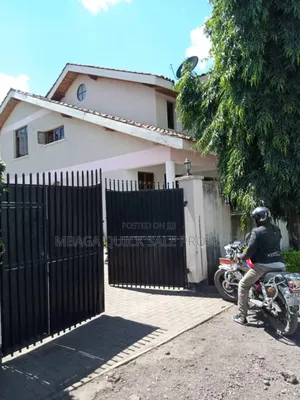 5bdrm House in Njiro, Arusha for sale