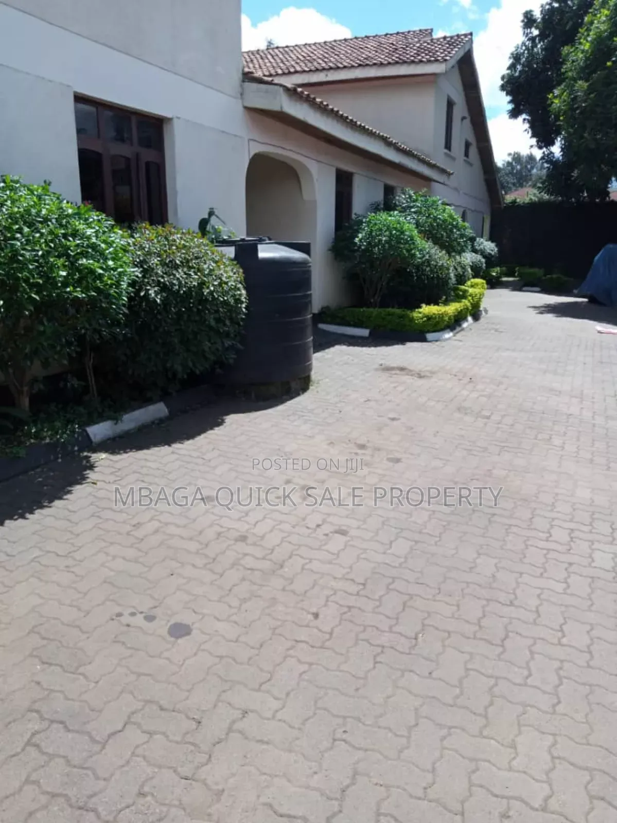 5bdrm House in Njiro, Arusha for sale