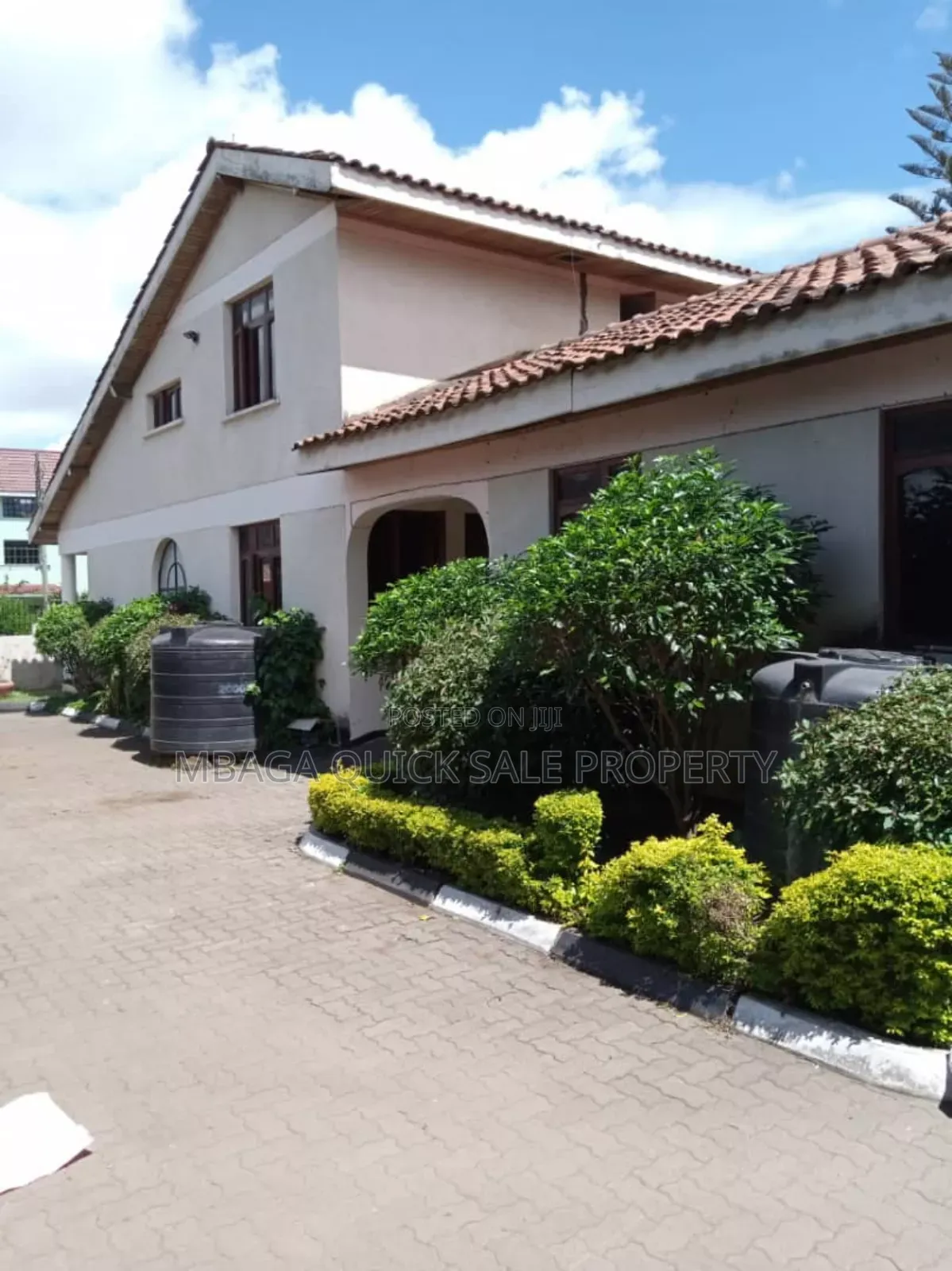 5bdrm House in Njiro, Arusha for sale