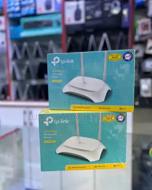 Tp-Link Tl-Wr840n
300mbps Wireless N Speed Router 4 in 1