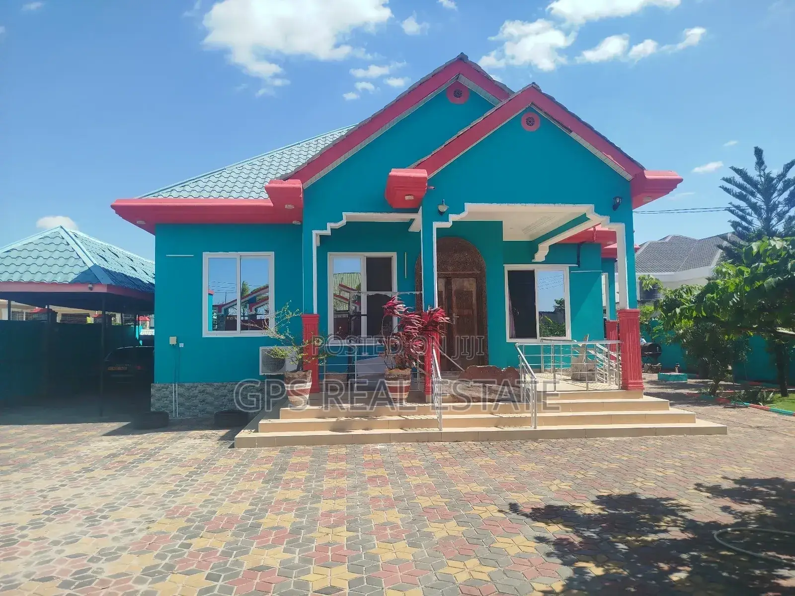 3bdrm House in Kibada, Kigamboni for sale