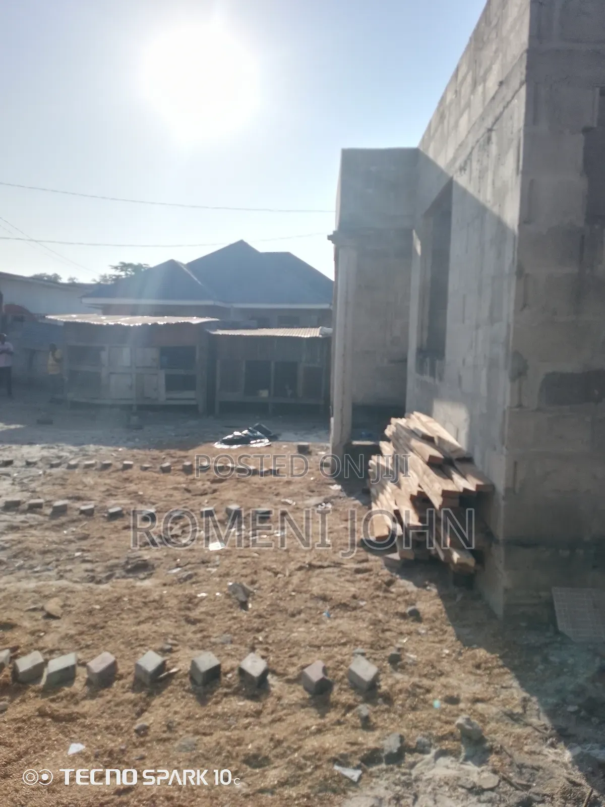 6bdrm Apartment in Tanzania Daresalaam, Ilala for sale