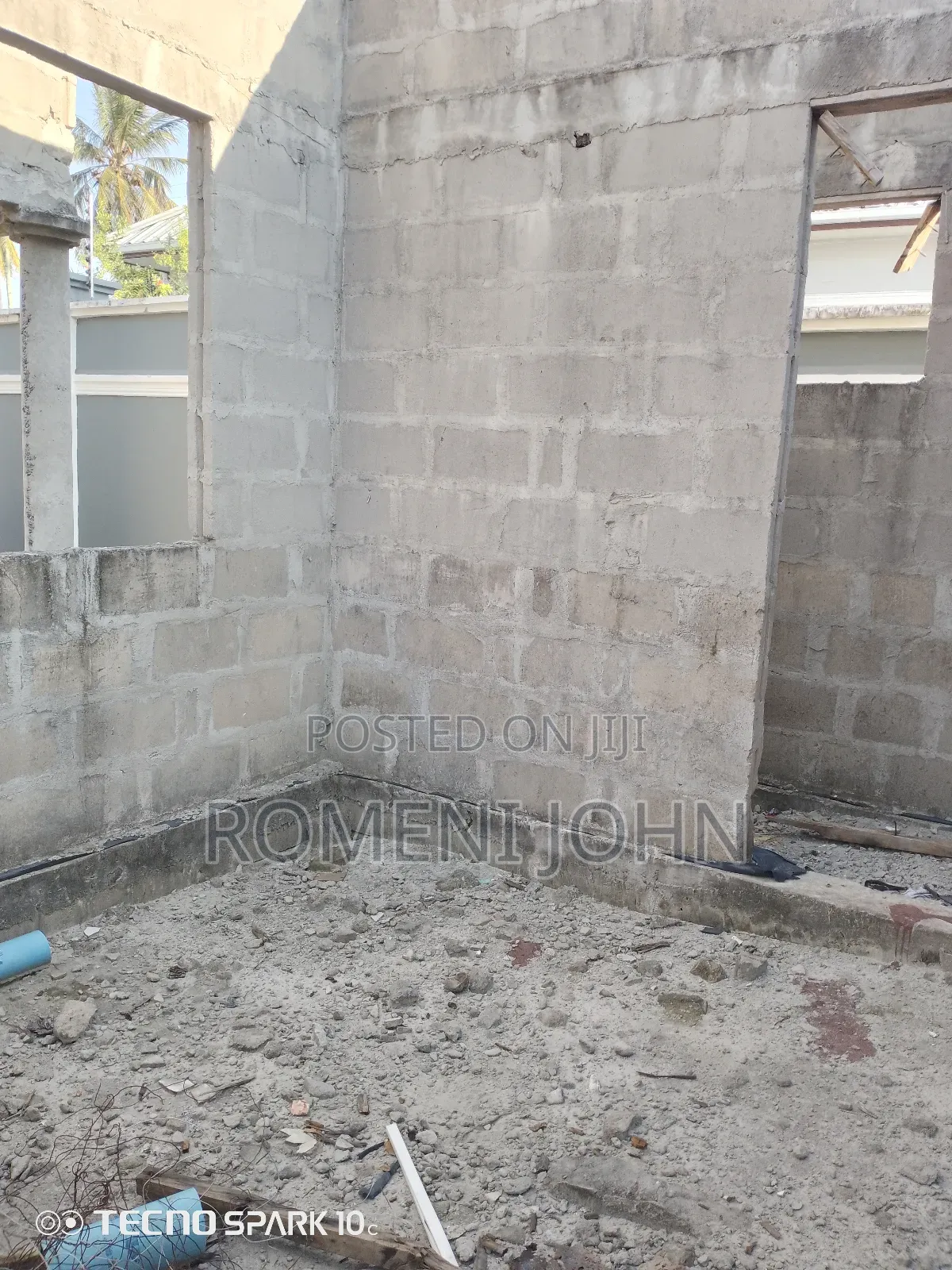 6bdrm Apartment in Tanzania Daresalaam, Ilala for sale