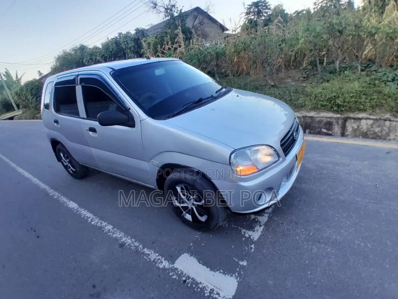 Suzuki Swift 2025 Silver