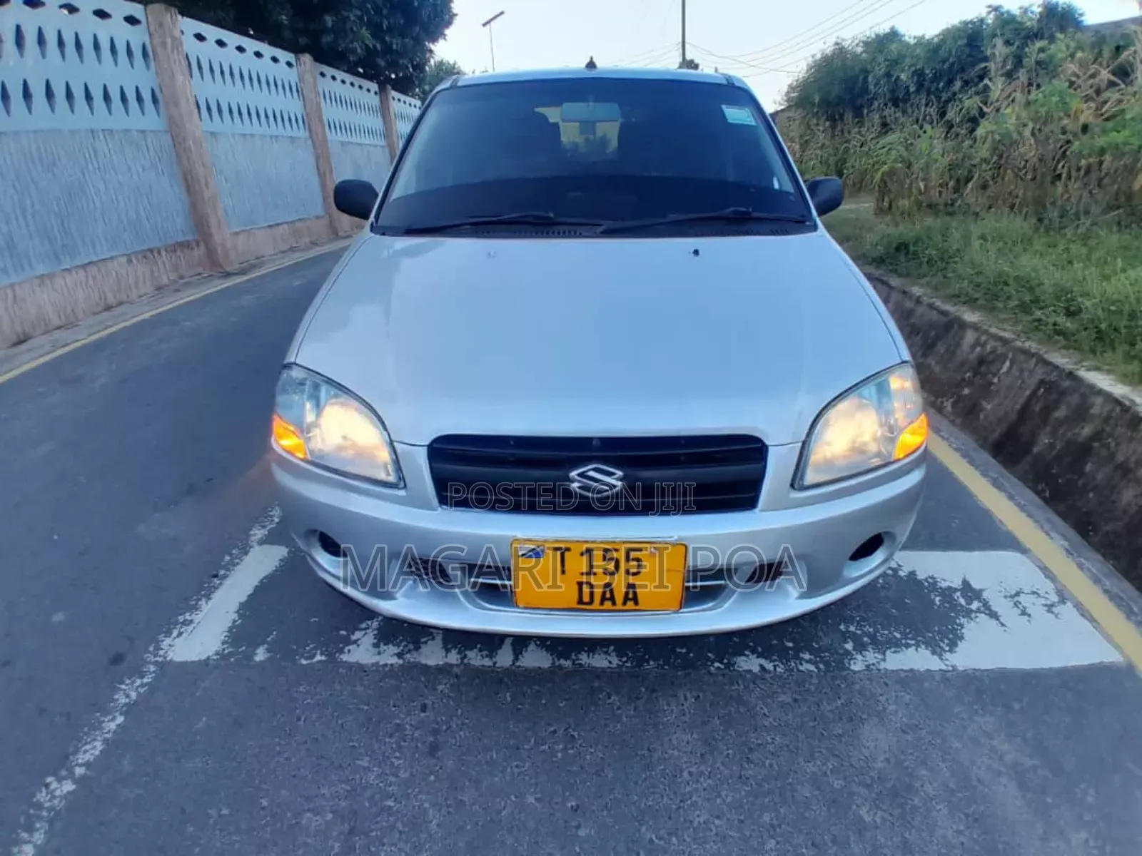 Suzuki Swift 2025 Silver