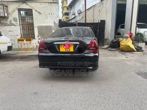 Toyota Mark II Blit 2005 Black