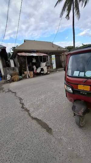 4bdrm Bungalow in Ubungo Msewe, Kinondoni for sale