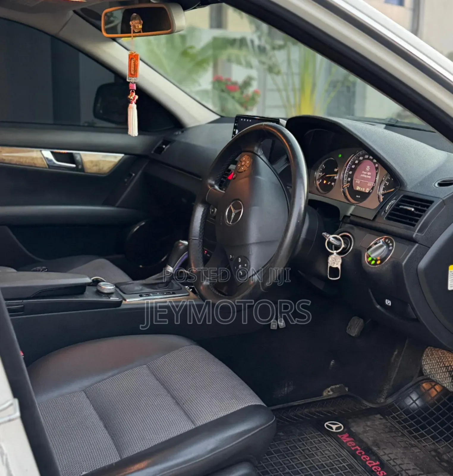 Mercedes-Benz C200 2008 Pearl