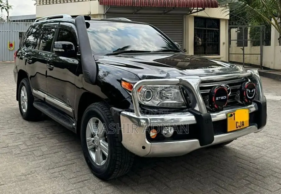 Toyota Land Cruiser 2013 Black