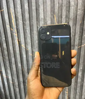 Apple iPhone 11 64 GB Black