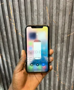 Apple iPhone 11 64 GB Black