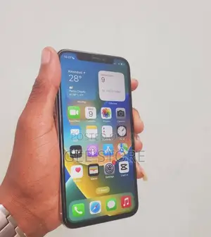 Apple iPhone X 64 GB White