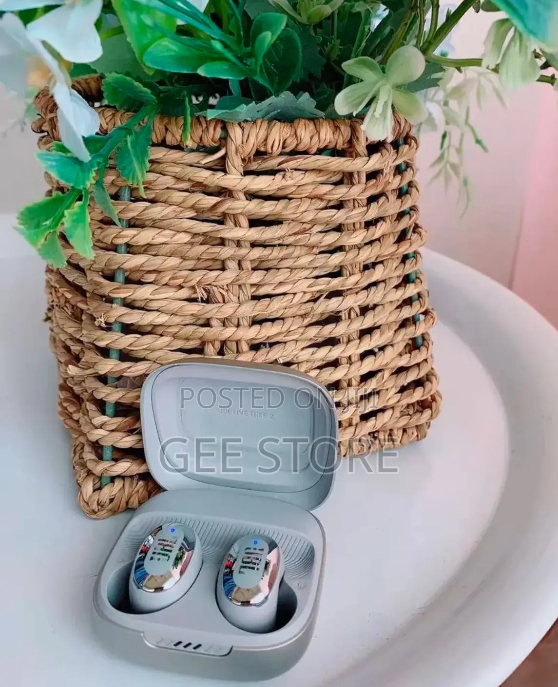 JBL Earbuds