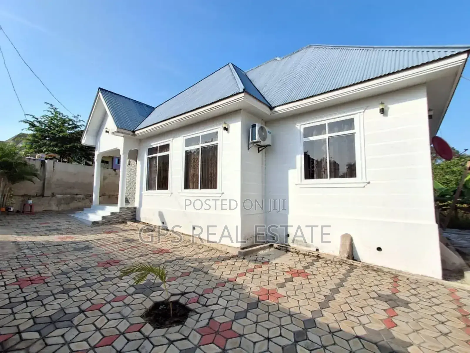 3bdrm House in Tegeta Namanga, Kinondoni for sale