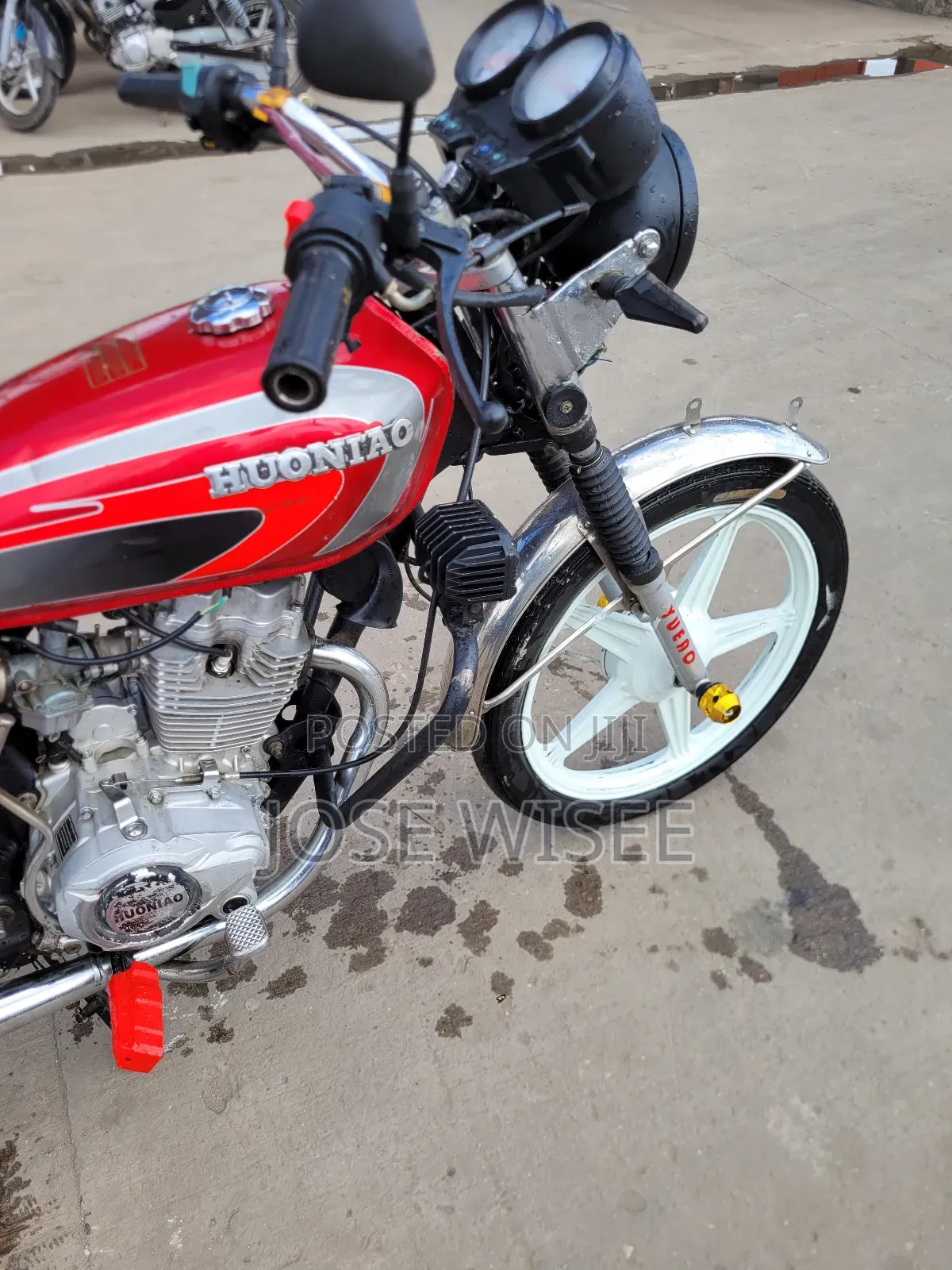 Honda 2025 Red