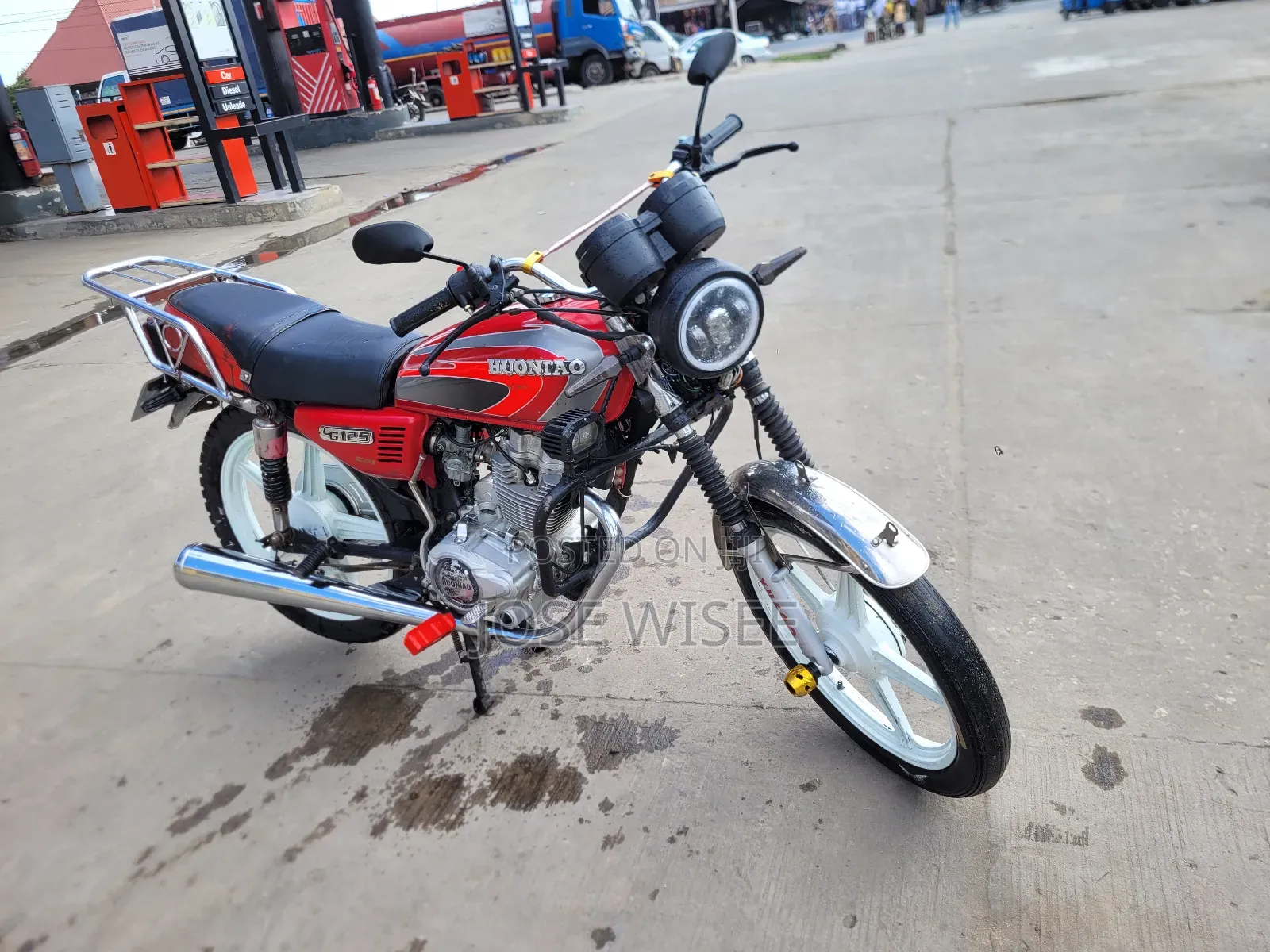 Honda 2025 Red