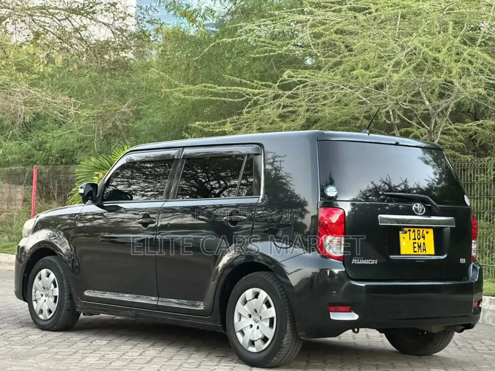 Toyota Rumion 1.5 FWD 2022 Black