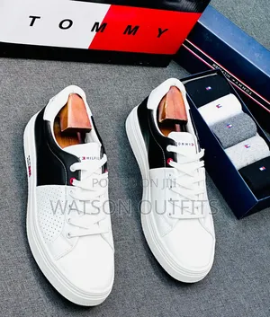 Classical Leather Shoes Official Original and New