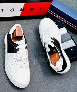 Classical Leather Shoes Official Original and New