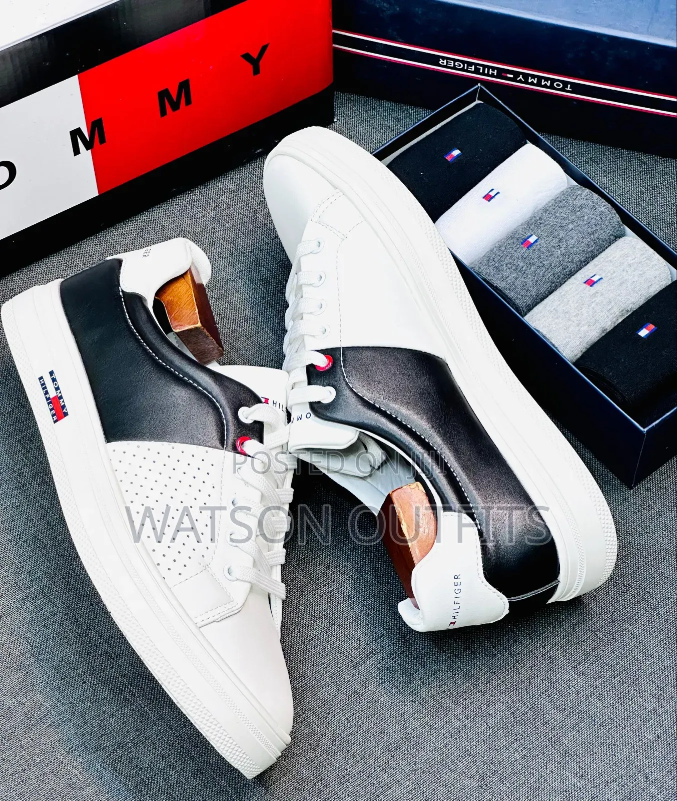 Classical Leather Shoes Official Original and New