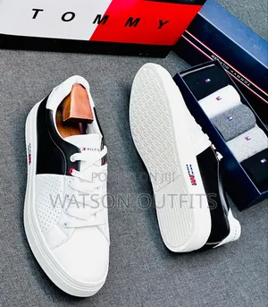 Classical Leather Shoes Official Original and New