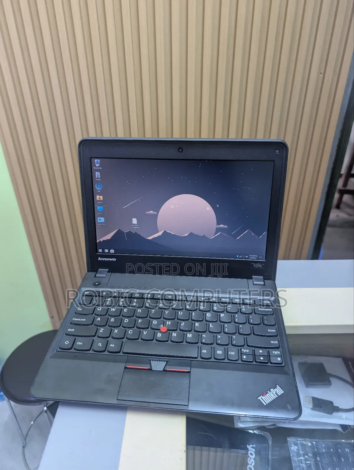 Laptop Lenovo ThinkPad X131e 4GB Intel HDD 500GB