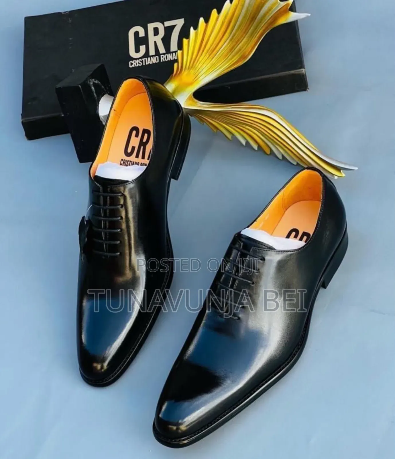 Moccains Leather / Cr7 Brand