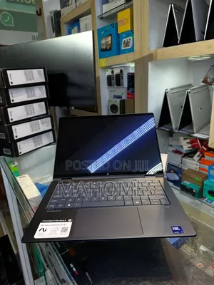 New Laptop HP 16GB Intel Core Ultra 7 SSD 1T